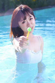 后入式日六十妇女
