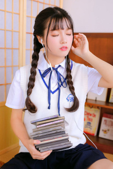 和搜子同居的日子2在线